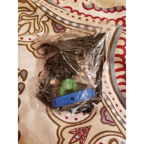 Marvel Comics Eternals Sersi Figurine/Toy New **CLEARANCE** - Picture 2 of 2